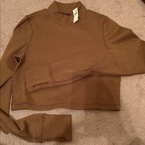 Aerie Crop Top ribbed with thumb holes NWT retails $50.00
